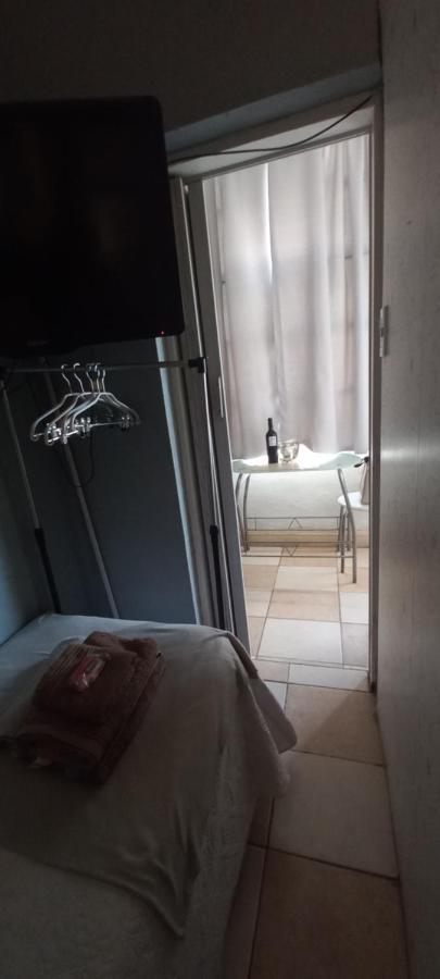 Mendoza 3 Dormitorios Con Balcones Y Alem Chic Monoambiente Y Mendoza Estudio Para 1 3 Apartamentos Екстериор снимка
